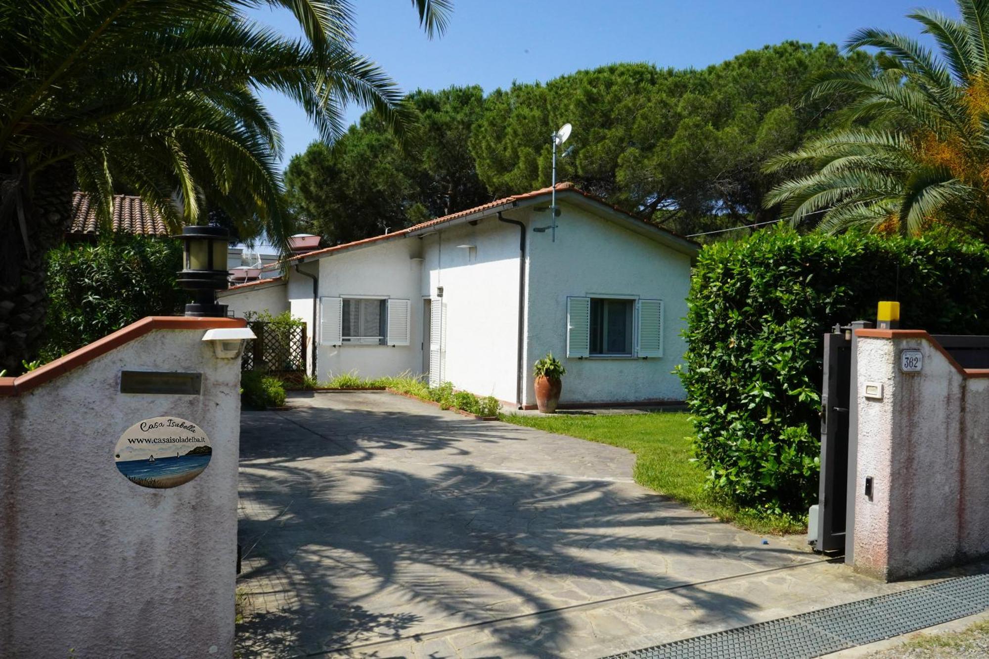 Casaisoladelba Apartment Lacona Luaran gambar
